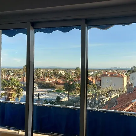 Vue Panoramique Jusqu Aux Iles D Йер